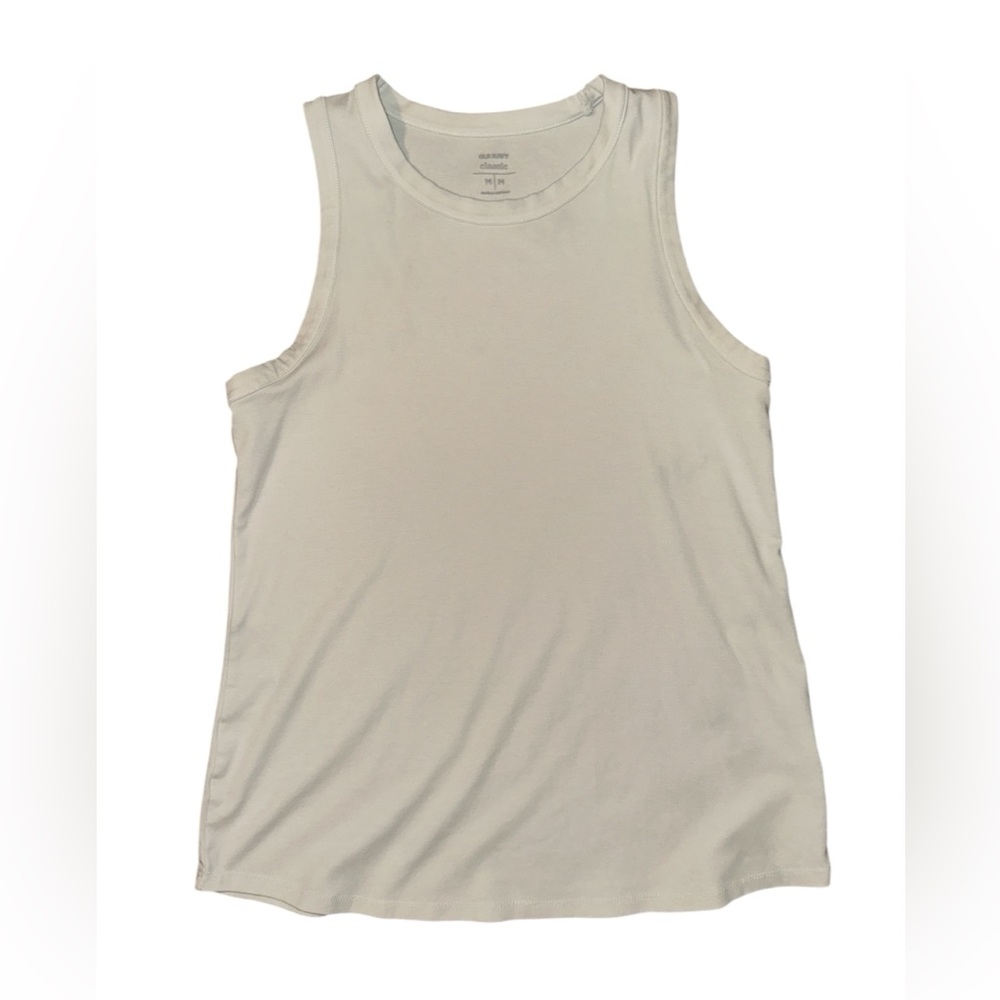 white tank